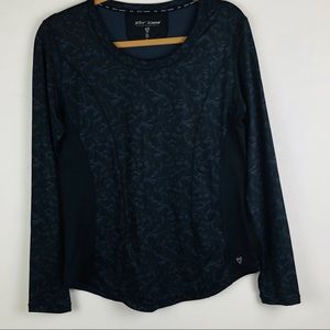 Betsey J Performance Workout Top